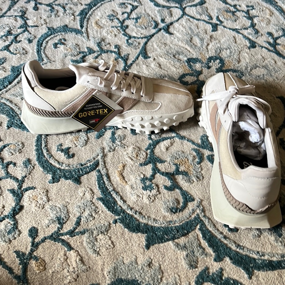 NEW BALANCE XC-72 Gor-Tex Shoes